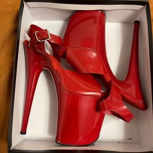 Pleaser heels